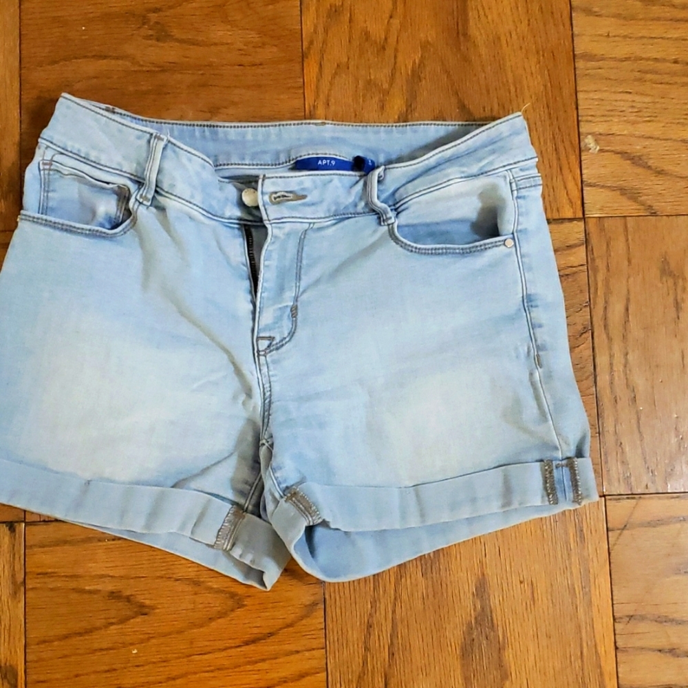 Apt 9 jeans shorts.  Size 10